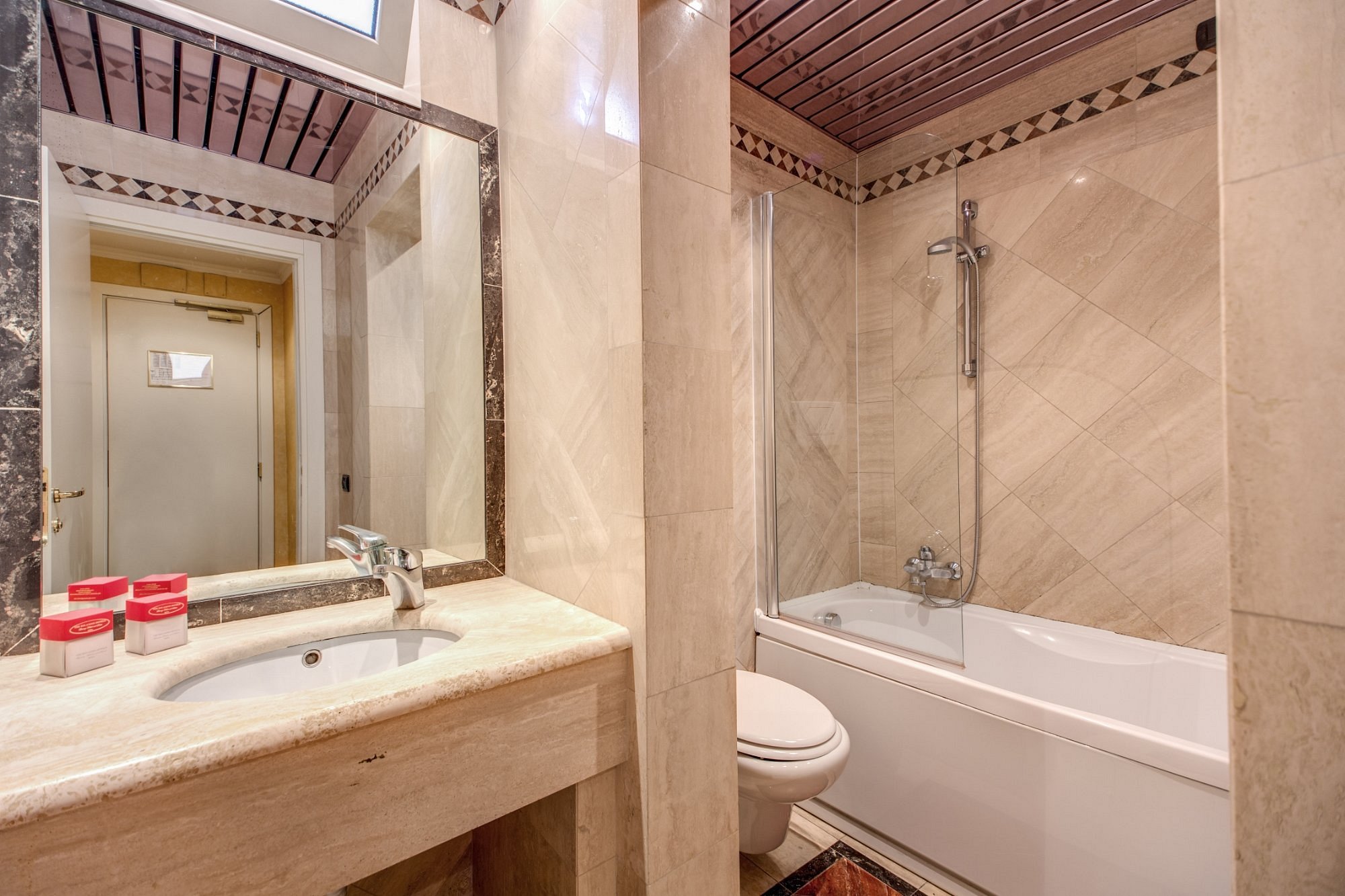 جناح بسرير مزدوج في الملحق، Hotel Valle 2/2