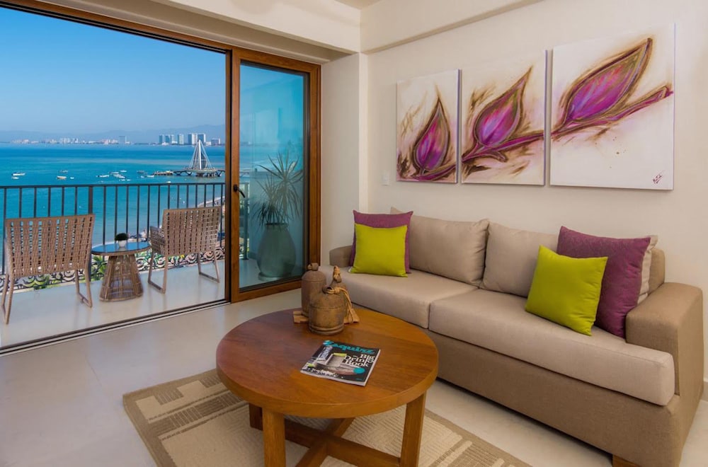 Almar Resort Luxury LGBT Beach Front Experience 40/59