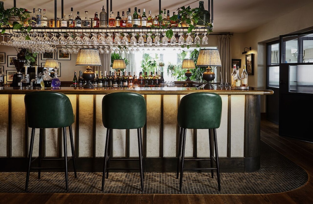 The Gallivant Hotel 46/58