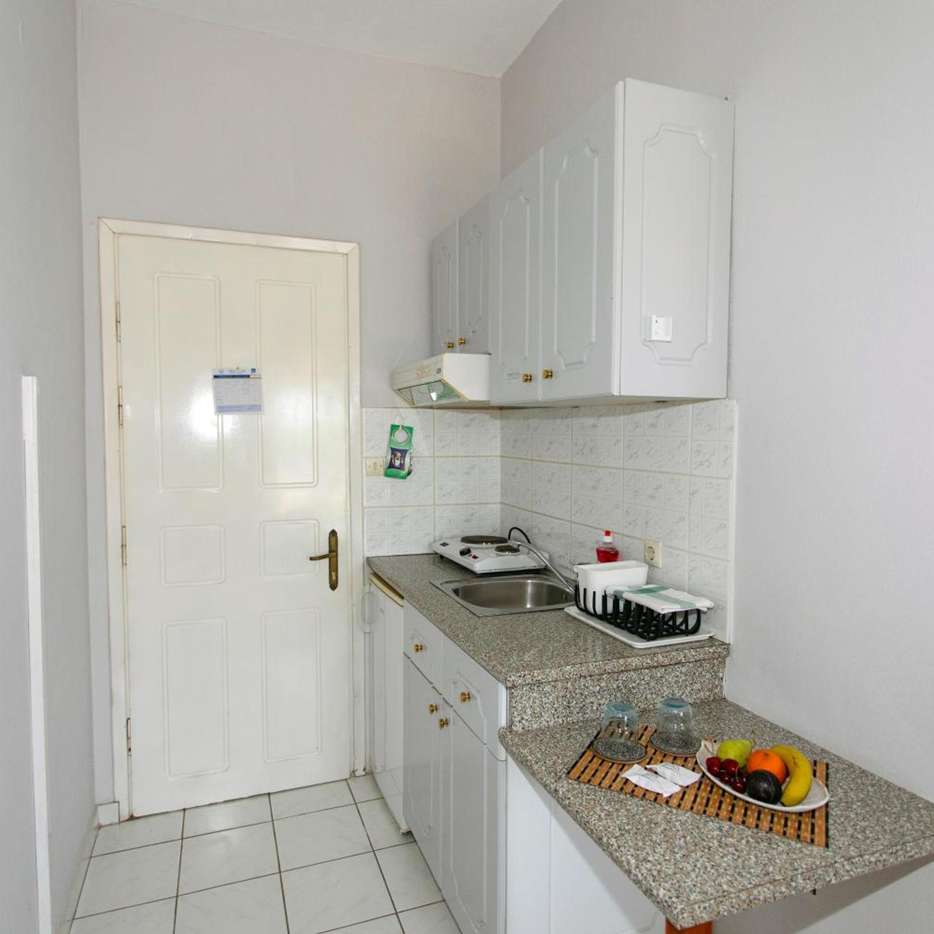 Agios Thomas Hotel 66/66