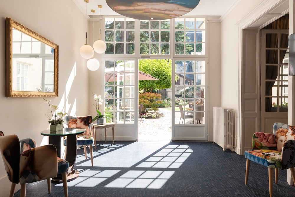 Hotel Anne D Anjou 46/65