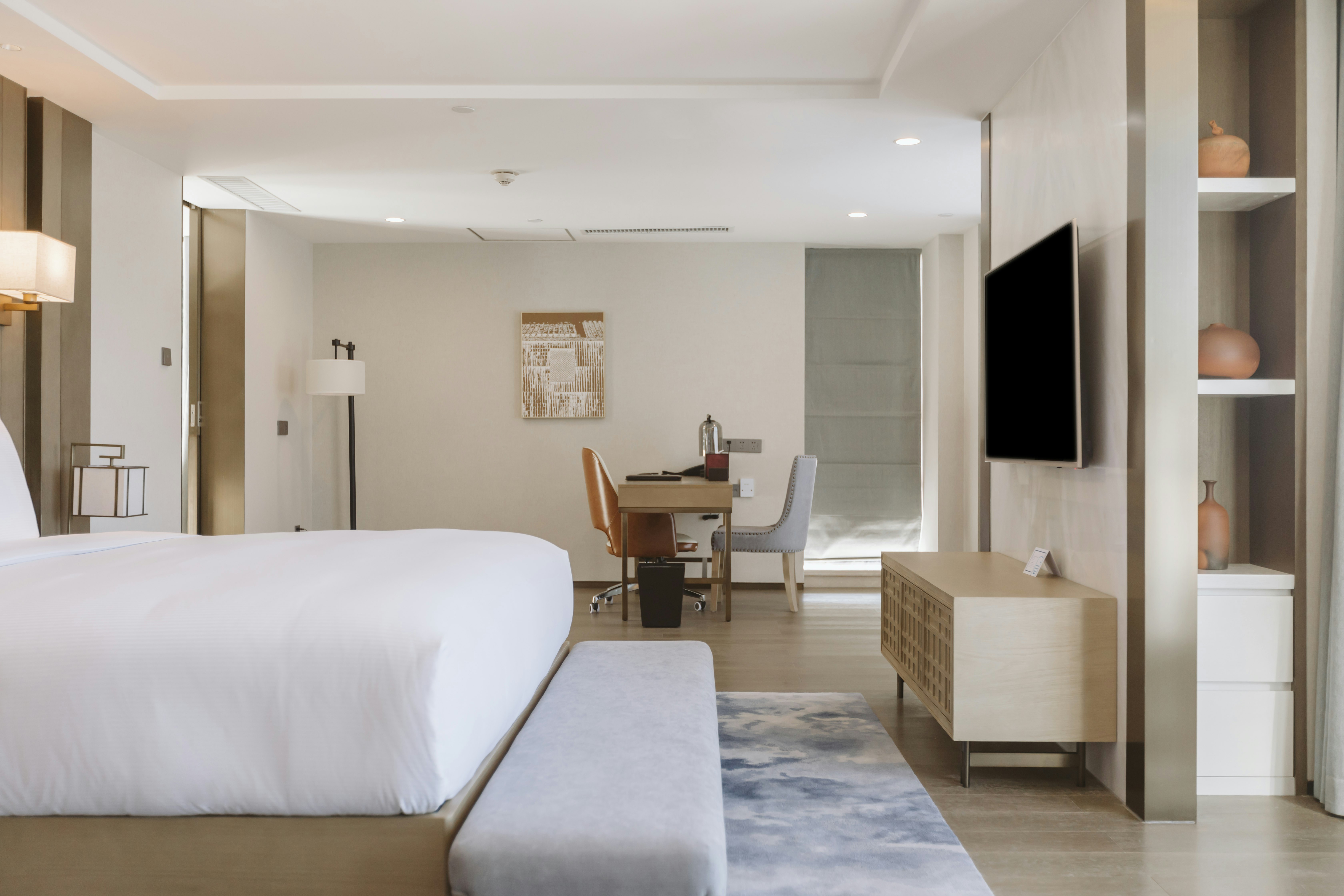1 BEDROOM, PRESIDENTIAL, SUITE, KING BED
