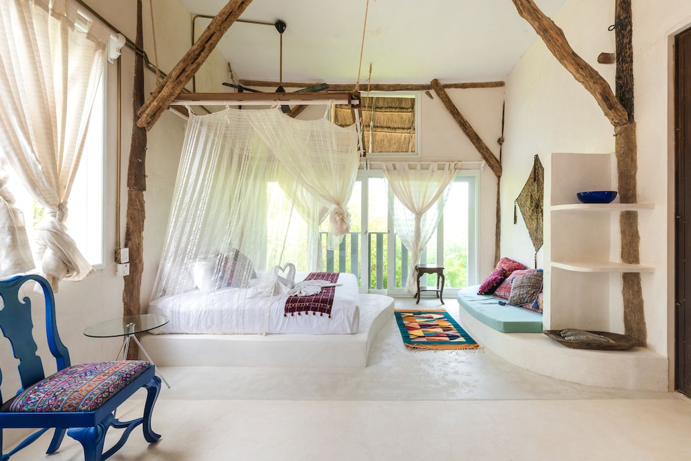 Cormoran Hotel Boutique & Cenote 21/48