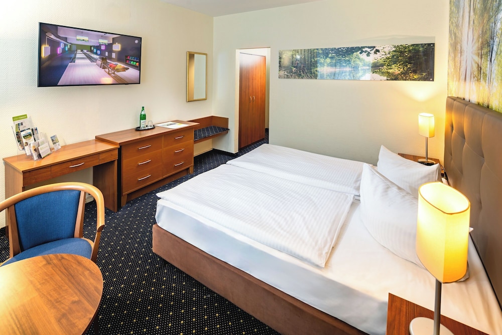 Ahorn Seehotel Templin 13/50