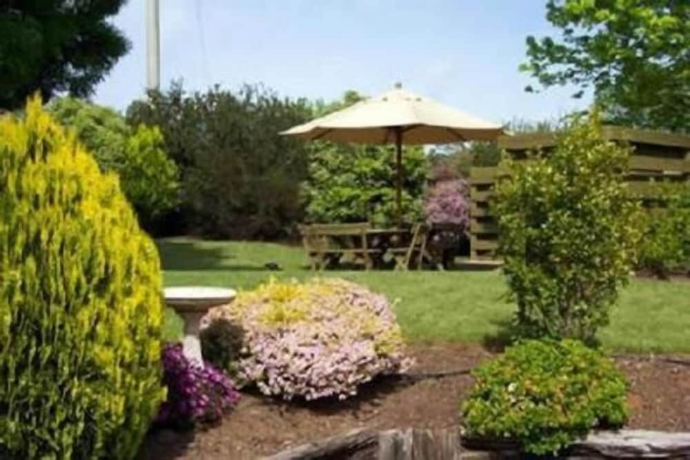 Mansfield Valley Motor Inn 24/31