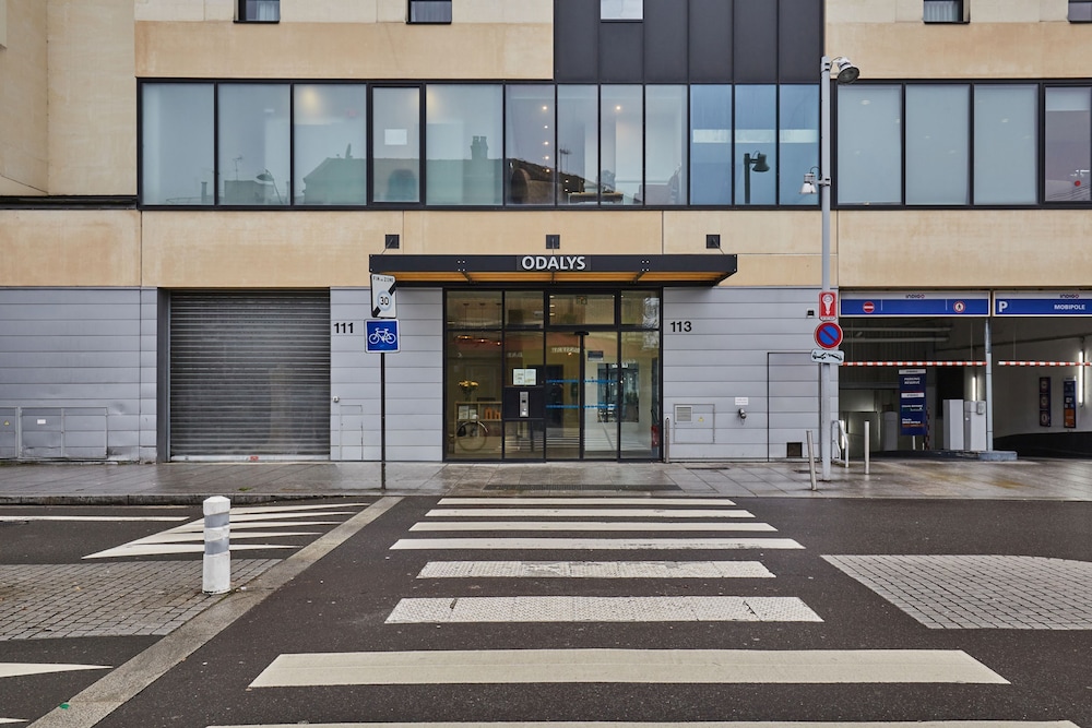 Appart'hotel Odalys City Campus - Paris Rueil Malmaison 7/50