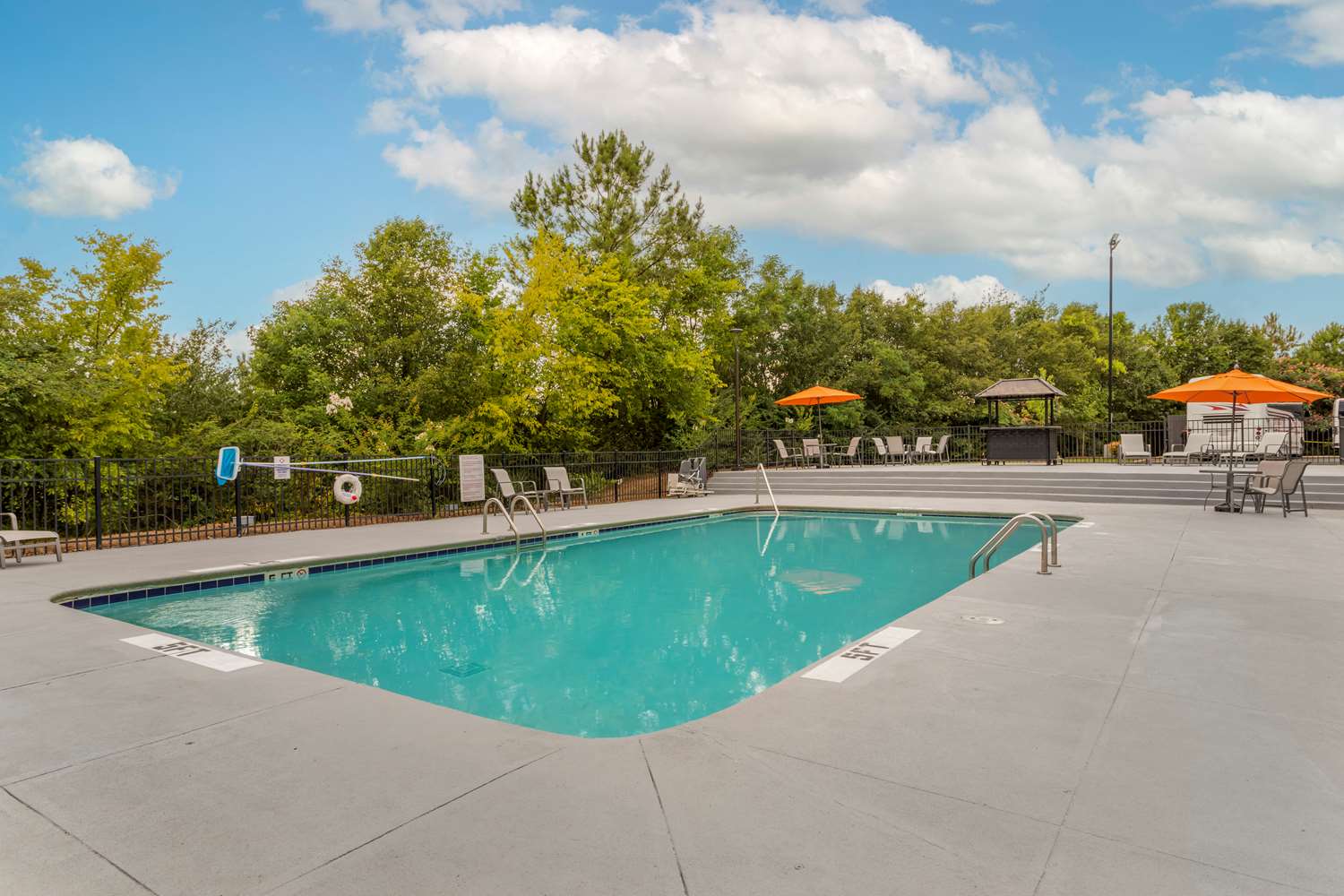 Best Western Plus Cleveland Inn & Suites 3/13