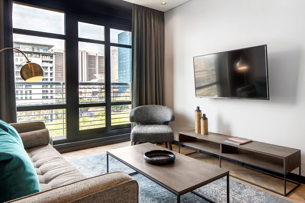 The Onyx Hotel 34/64