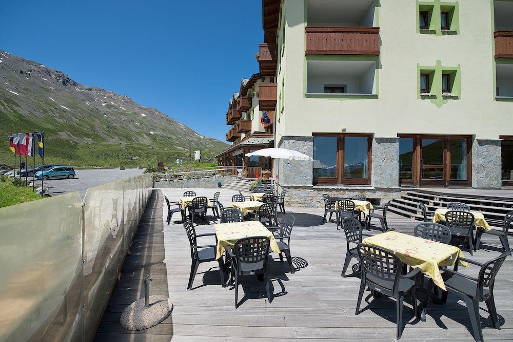 HOTEL INTERALPEN 58/74