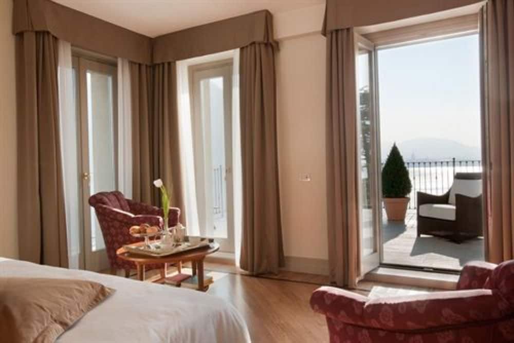 Hotel Villa Flori 40/73