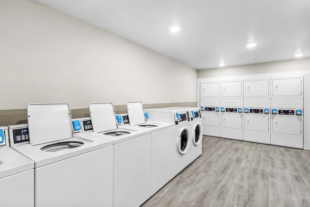 WoodSpring Suites Beaverton - Portland West 24/35