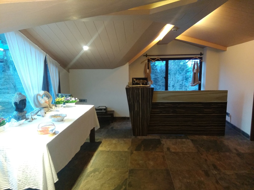 Marigold Sarovar Portico 8/50