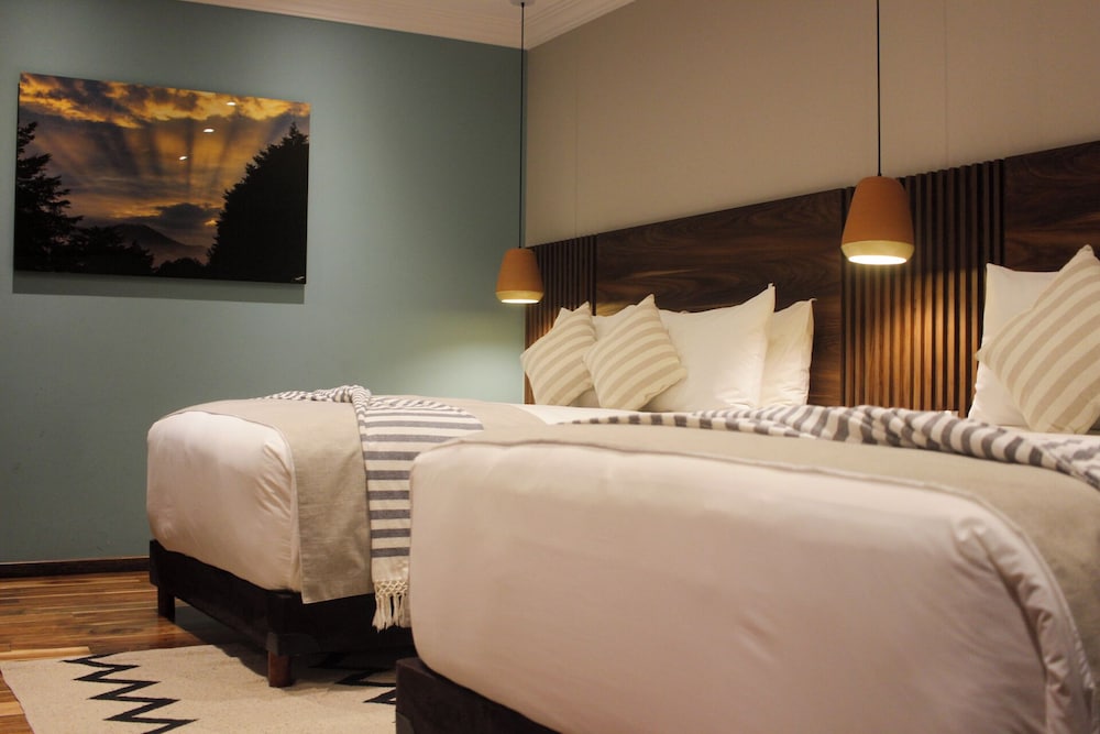 Casa Santiago Hotel 34/52