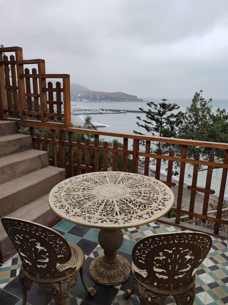 Second Home Peru 38/50