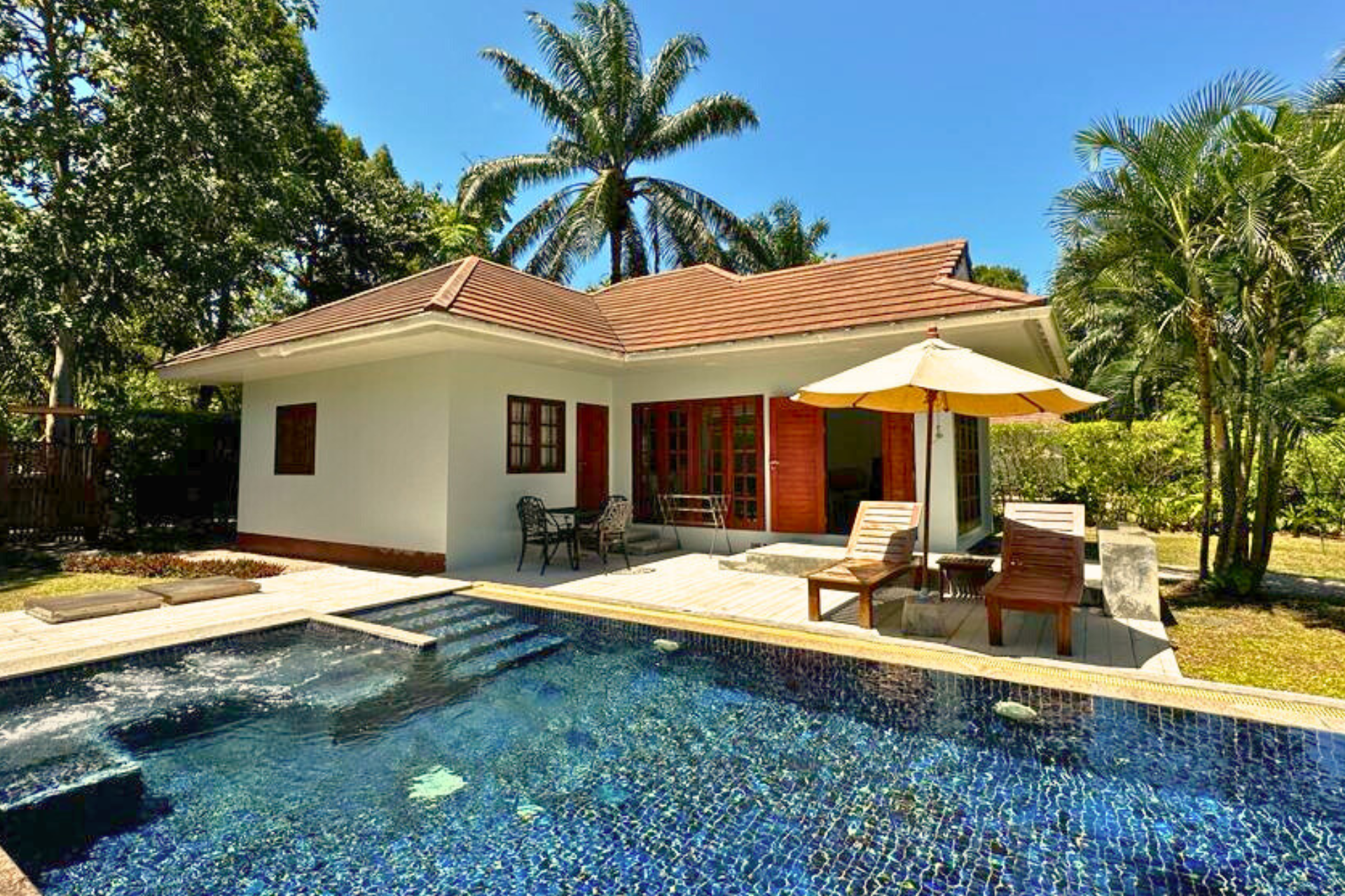 3 Bedrooms, Pool, Villa, Twin Beds, King and Queen Bed