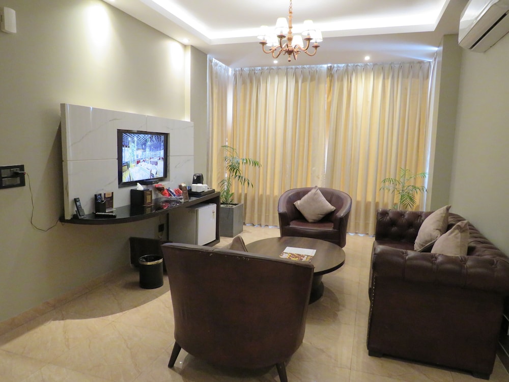 Sterling Palm Bliss Wellness Resort, Rishikesh 44/62
