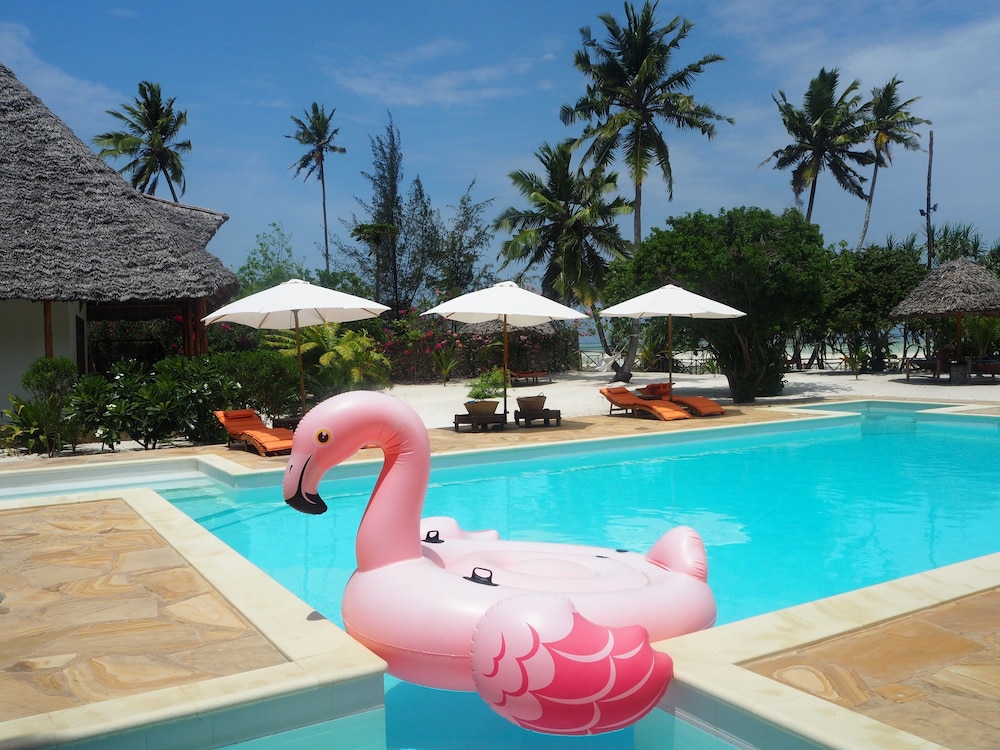 Tikitam Palms Boutique Hotel 40/50