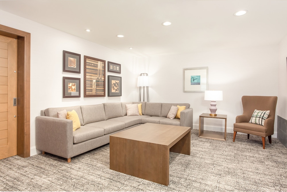 STAYBRIDGE SUITES SAN BERNARDINO LOMA LINDA 26/37