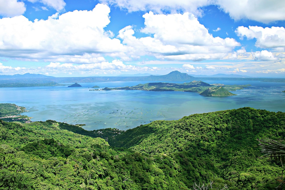 The Lake Hotel Tagaytay 38/44