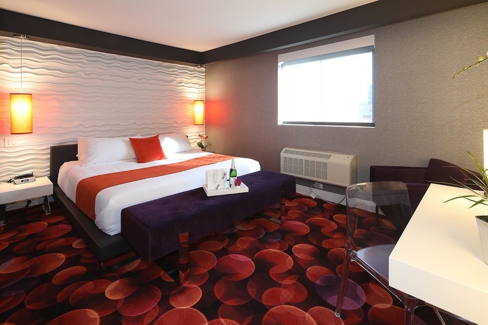 Lexen Hotel Hollywood 10/52