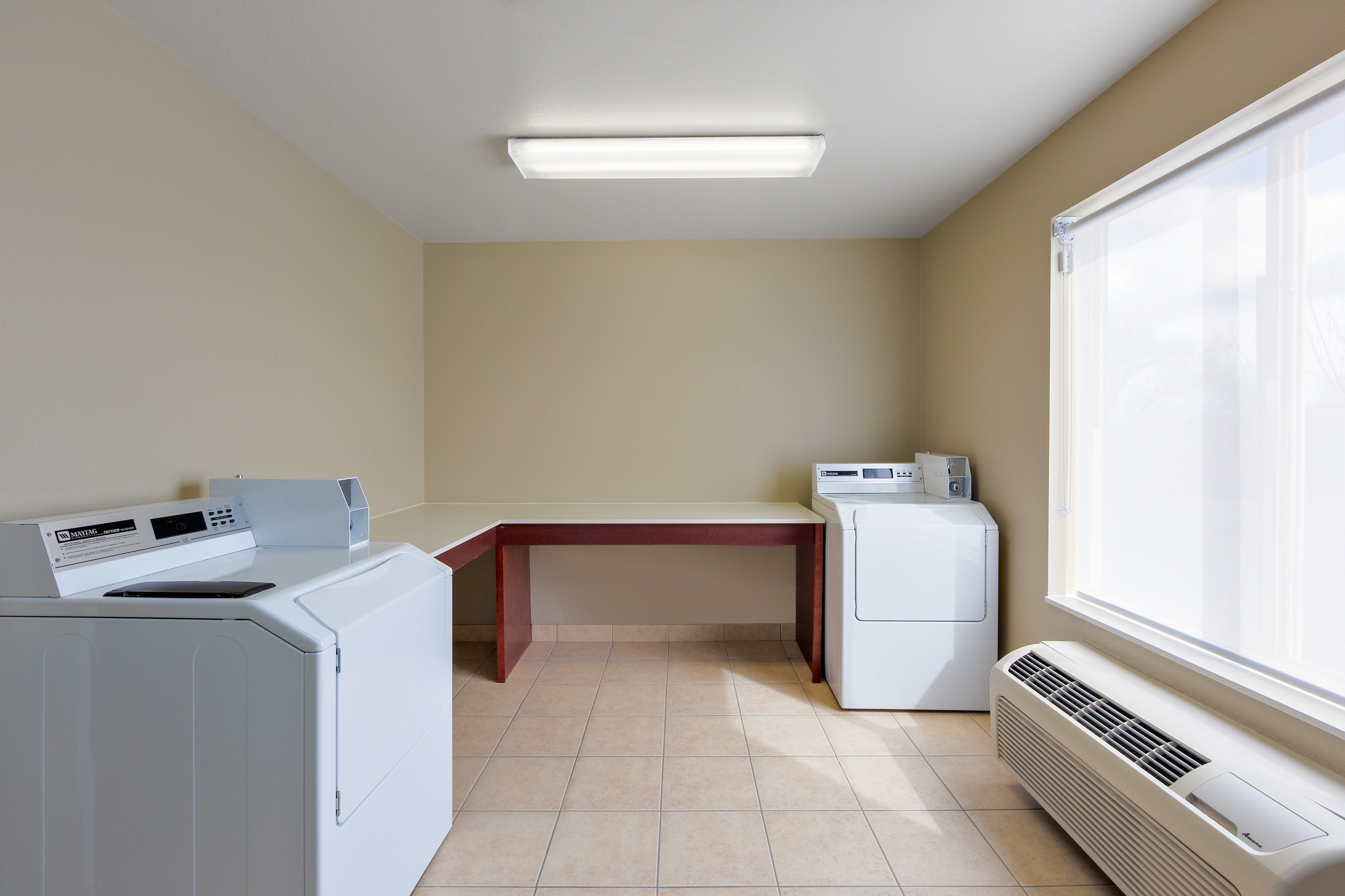 Holiday Inn Express Ellensburg 13/62