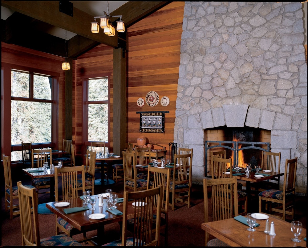 Wuksachi Lodge 49/69