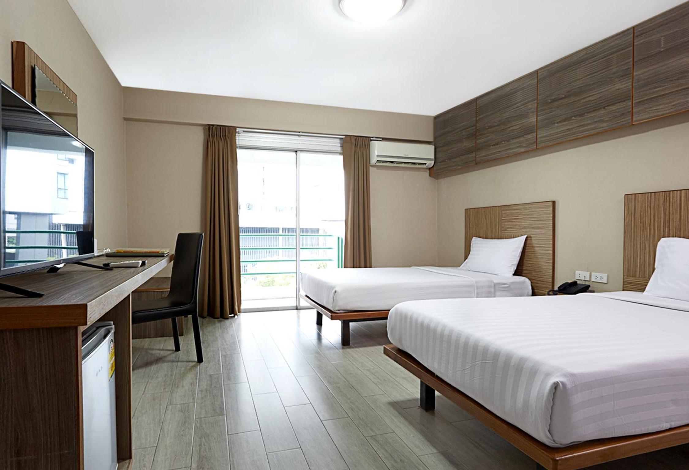 Watana Hotel Bangkok 21/63