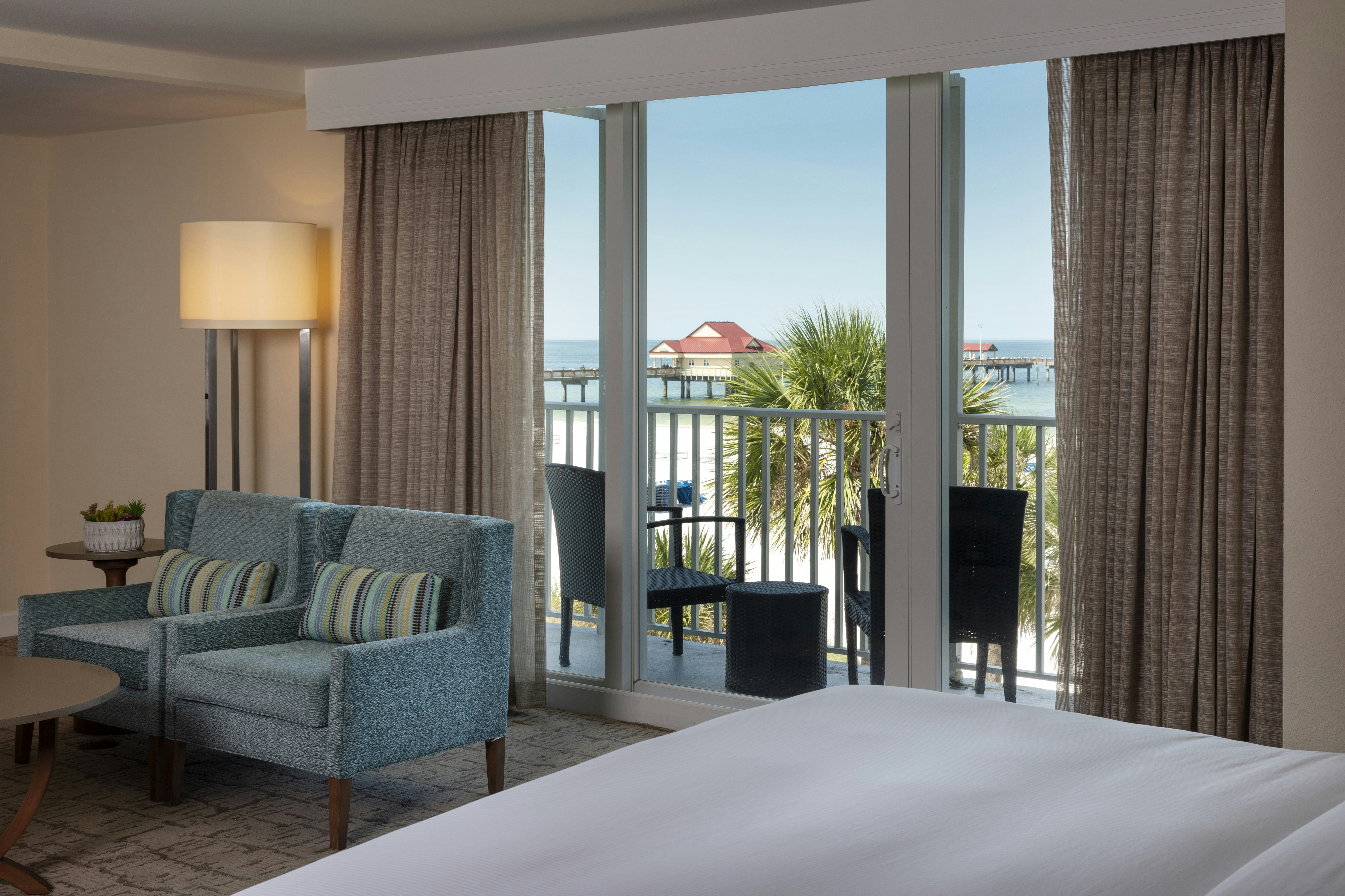 Junior Suite, King Bed, Gulf Front