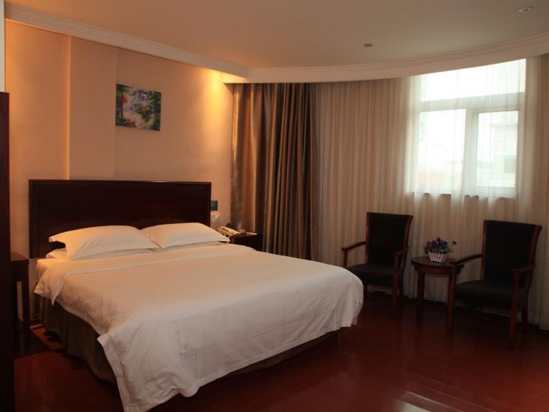 GreenTree Inn Jining Jiaxiang County Jianshe South Road Express Hotel 10/35