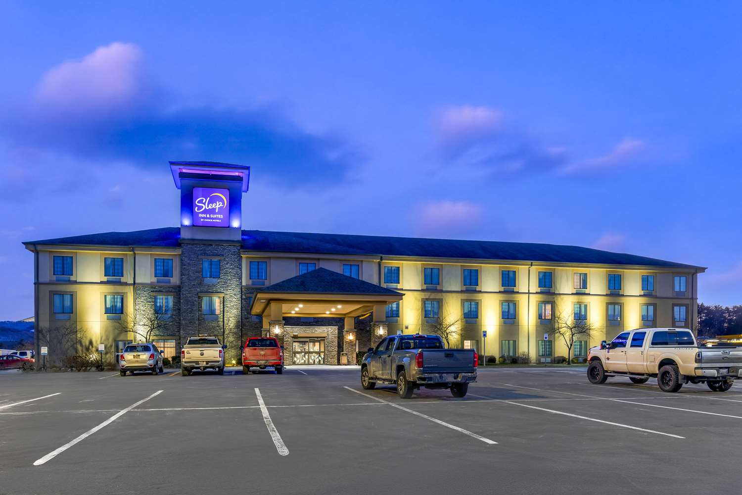 Sleep Inn & Suites Cumberland 8/53