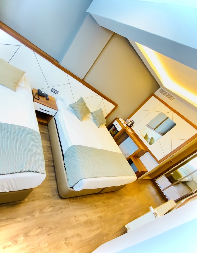 Hakcan Hotel 30/50