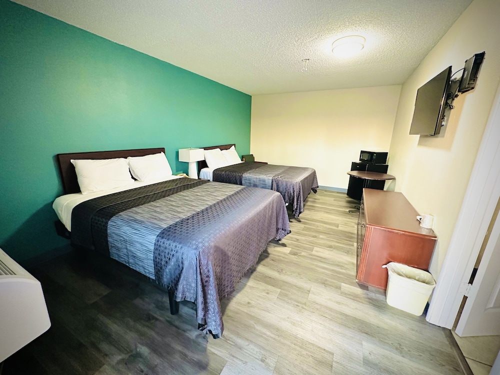 Kings Inn Motel 4/18