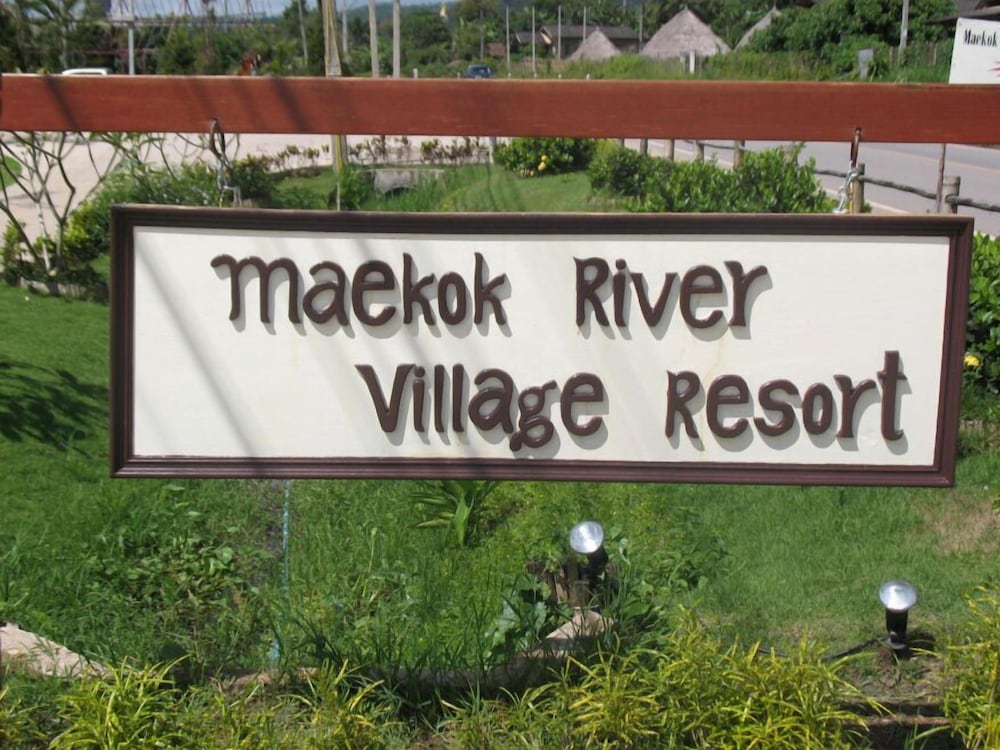 Maekok River Village Resort 4/55