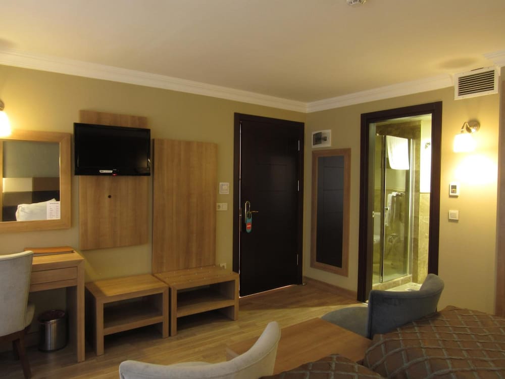 KADIKOY PARK SUITES. 16/32