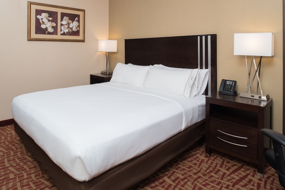 Holiday Inn Express Spokane Valley 15/65