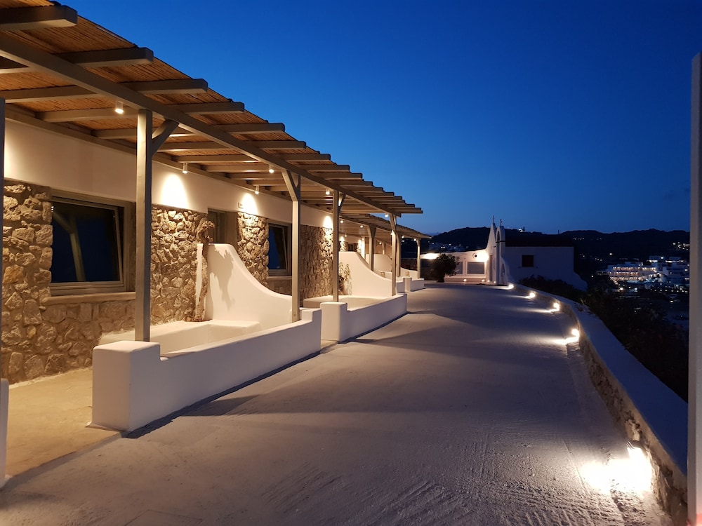 Mykonos Azure 3/50
