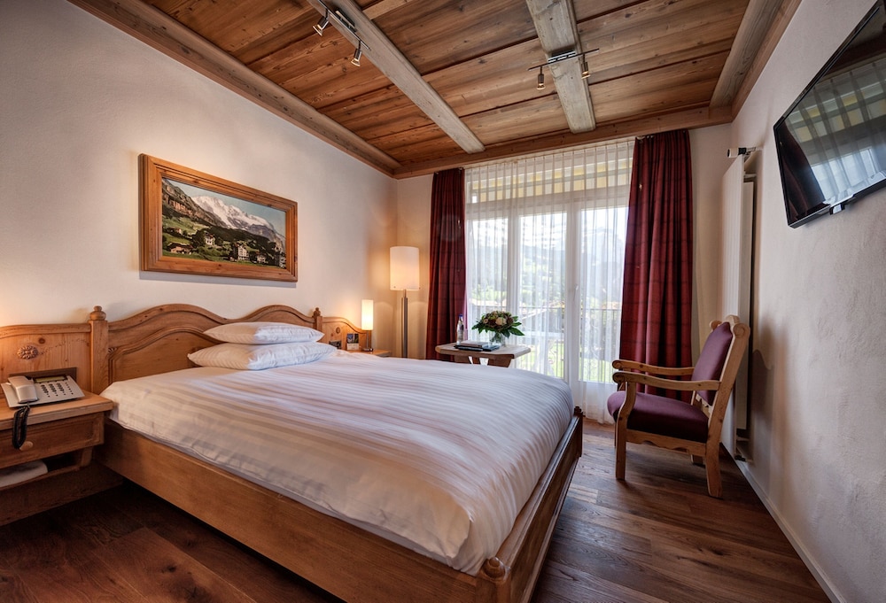 Schönegg Hotel 4/50