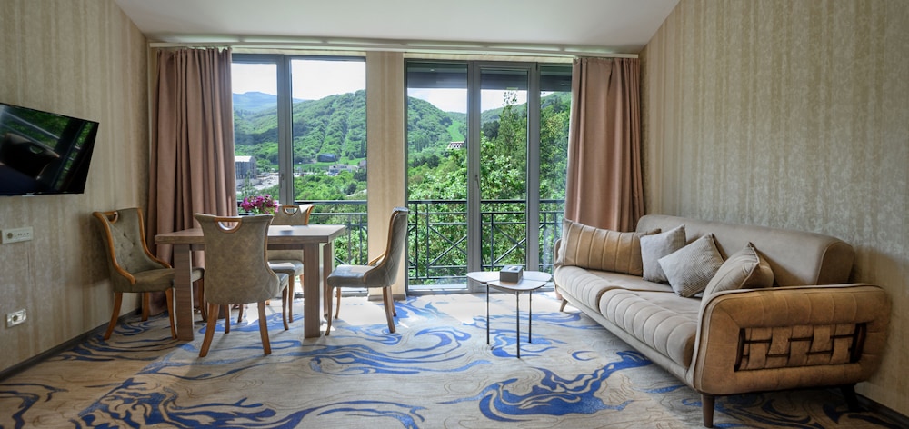 Aurora Resort by One Hotels 41/50