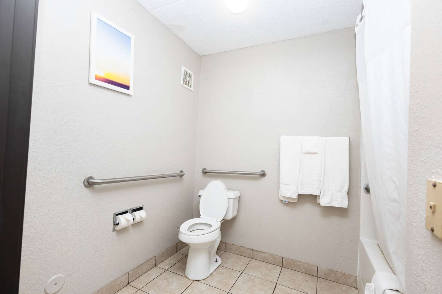 Days Inn by Wyndham Dayton Huber Heights Northeast 16/20