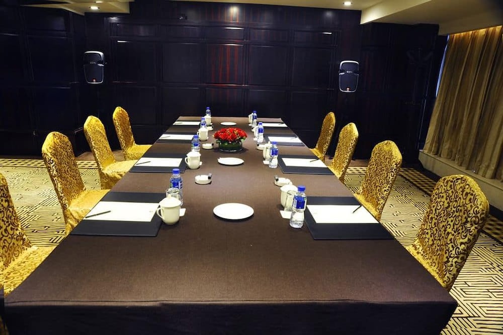 Paramount Gallery Hotel Shanghai 41/50