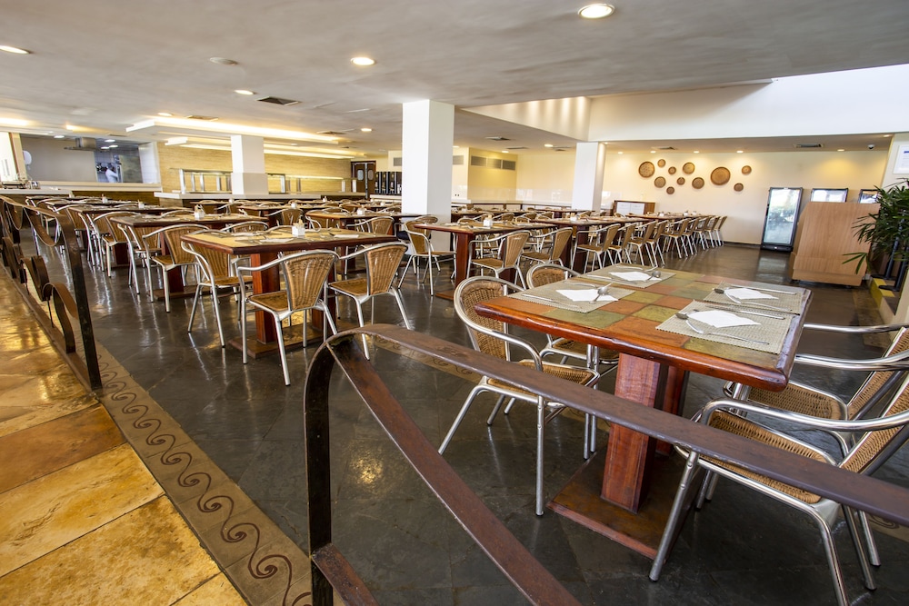 Suites Beach Park Resort 31/43