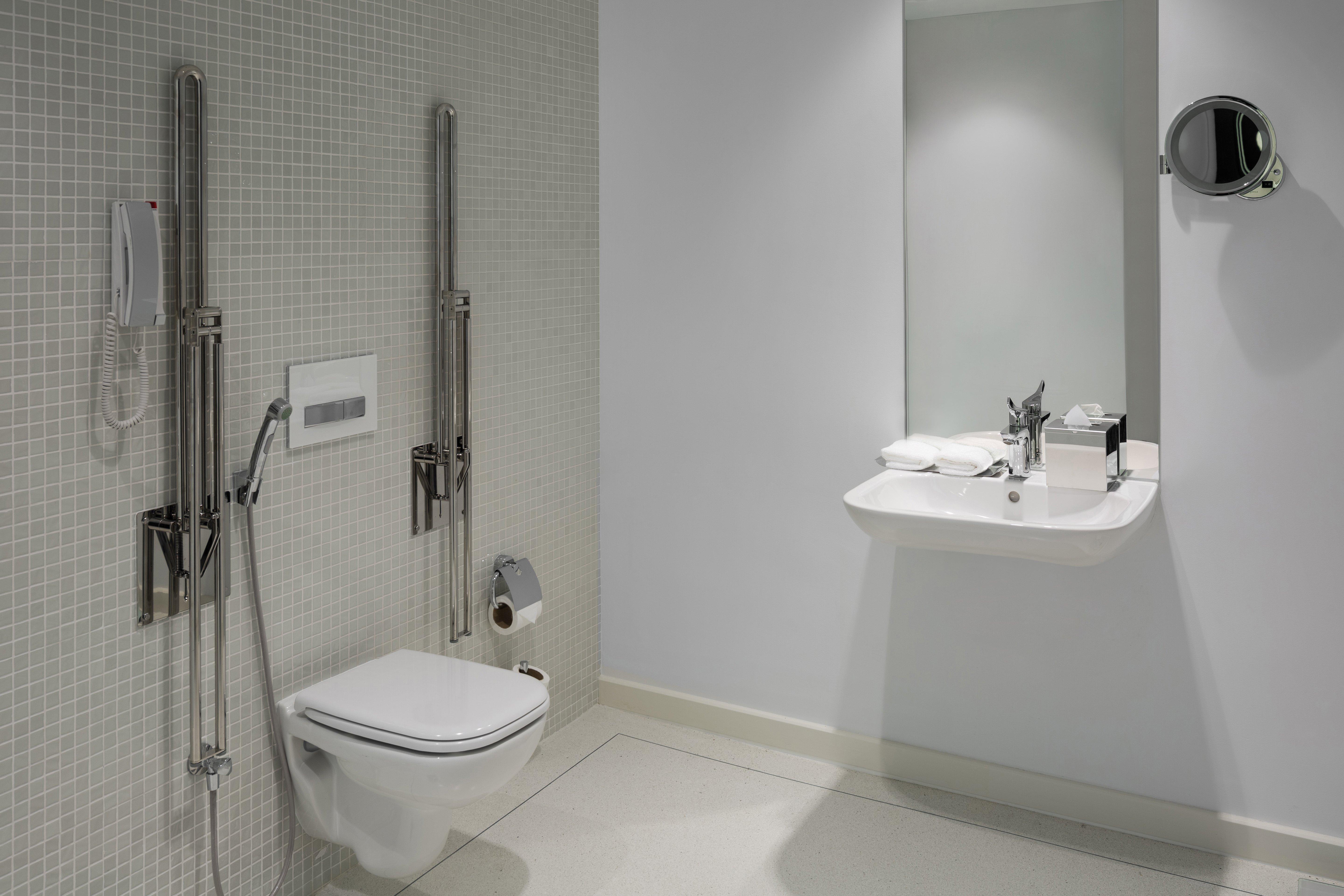 جناح بسرير مزدوج بإطلالة على المدينة بغرفة نوم واحدة، ستايبريدج سويتس الخبر(Staybridge Suites Al Khobar) 3/8
