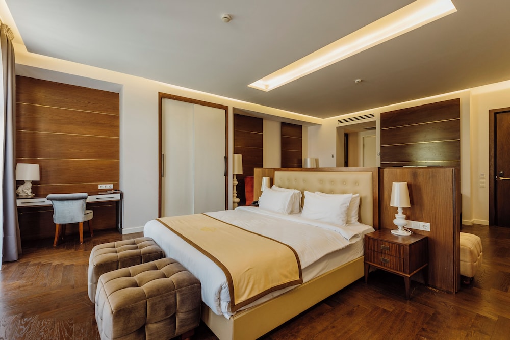 Golden Palace Batumi Hotel & Casino 14/50