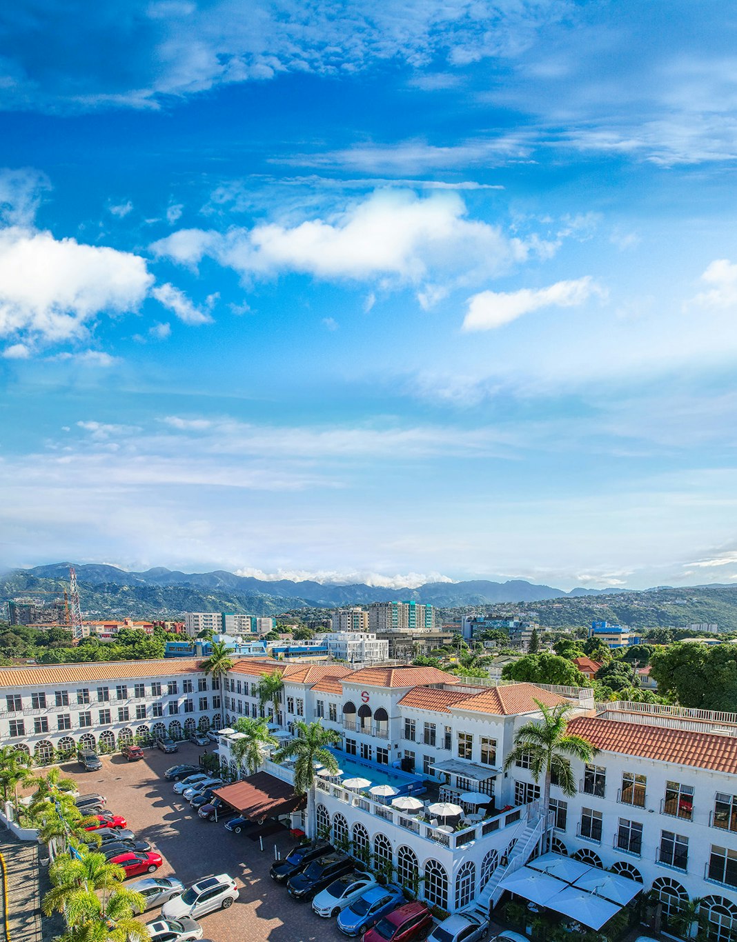 Spanish Court Hotel 36/50