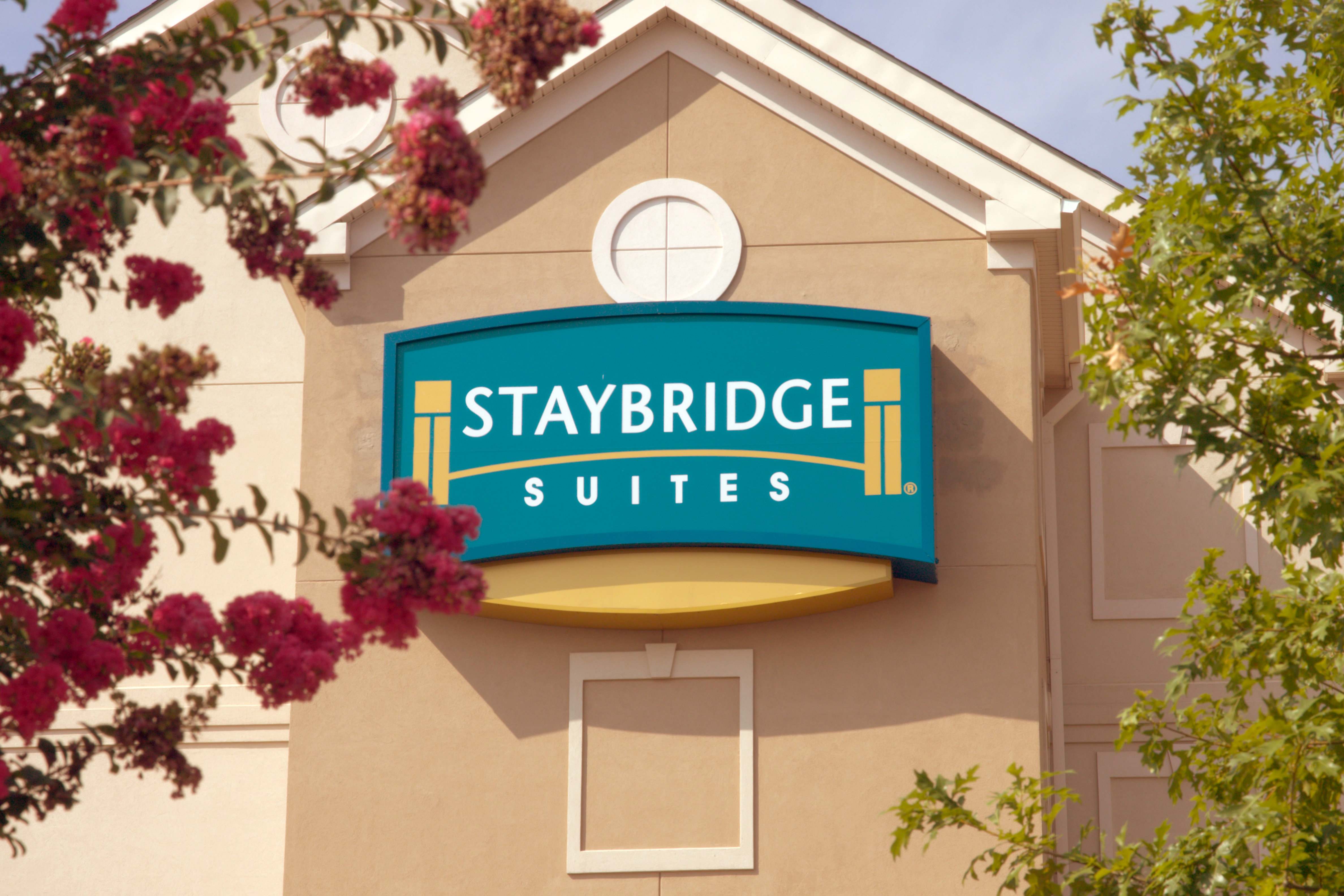 STAYBRIDGE SUITES CHANTILLY - DULLES AIRPORT 6/73