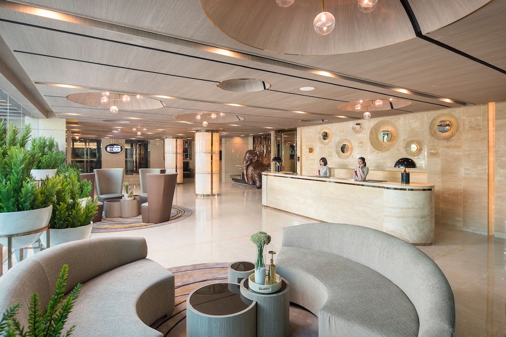 Lobby at Solitaire Bangkok Sukhumvit 11 by Kingston Hotels, BANGKOK