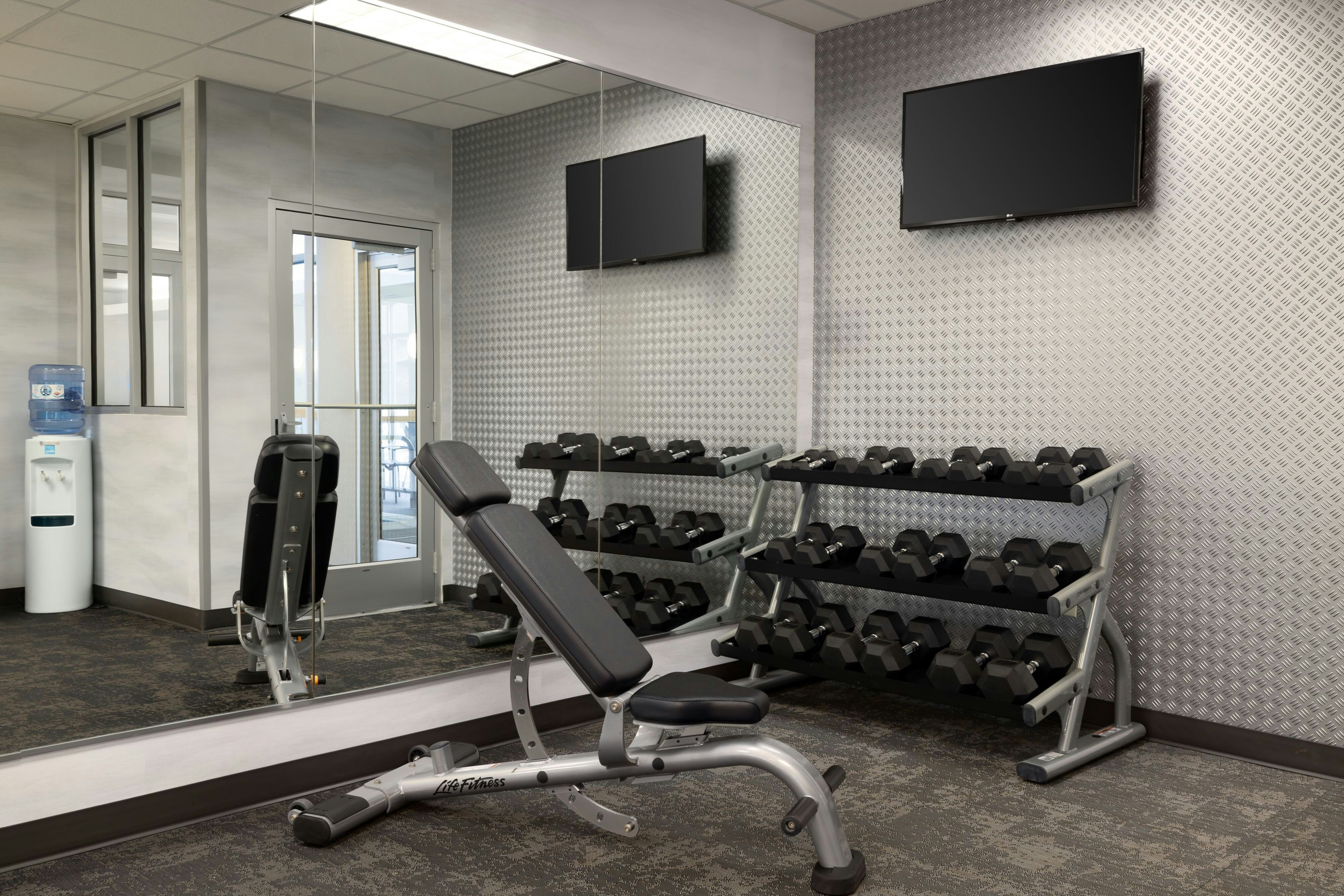 Fairfield Inn & Suites Athens 16/27
