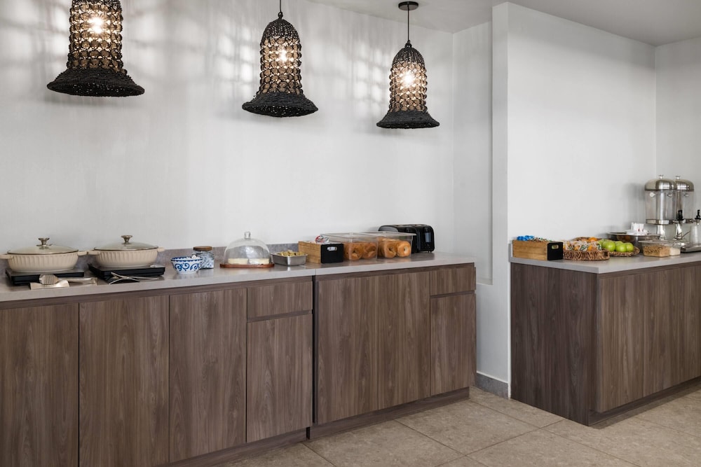 Bali Hotel Adults Only Isla Verde, a Trademark by Wyndham 9/62