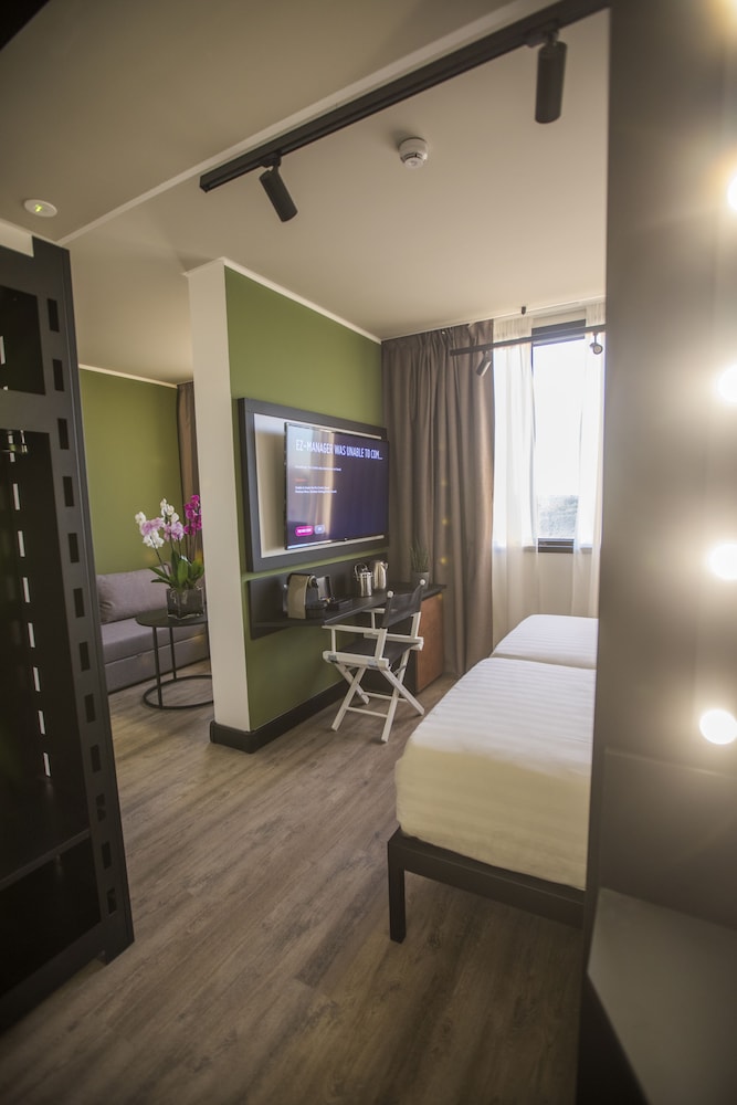 Mercure Roma Cinecitta 26/66