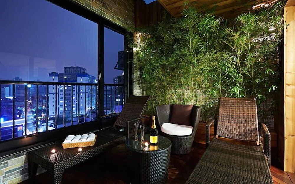 Hotel Boutique 9 44/55